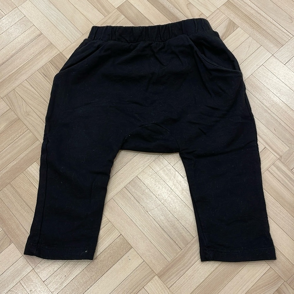 JOAH LOVE black joggers with pockets